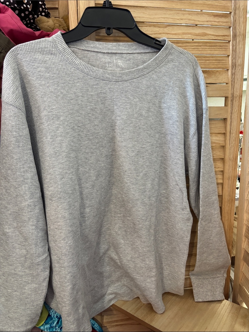Time and Tru Long-Sleeve Crewneck Thermal Shirt - Light Gray XL